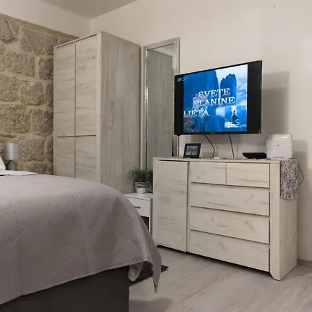 Toniko With Terrace * Σπλιτ